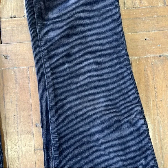 Anthropologie Pilcro 26 Icon Flare Corduroy Pants Jeans charcoal gray - Picture 4 of 12